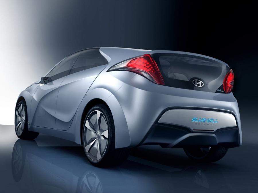  Hyundai HND-4 Blue Will Concept 2009 года  (фото 3 из 7)